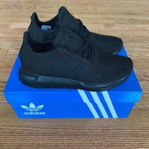 Adidas Swift Run Black Shoes